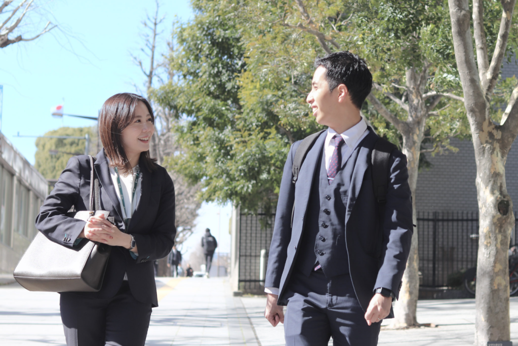 会話をしているMSD社員